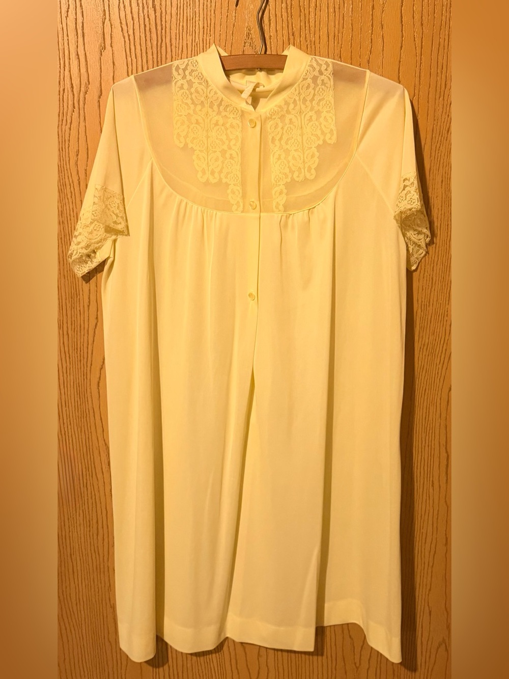 Vintage Texsheen Lace-Trim Nightgown